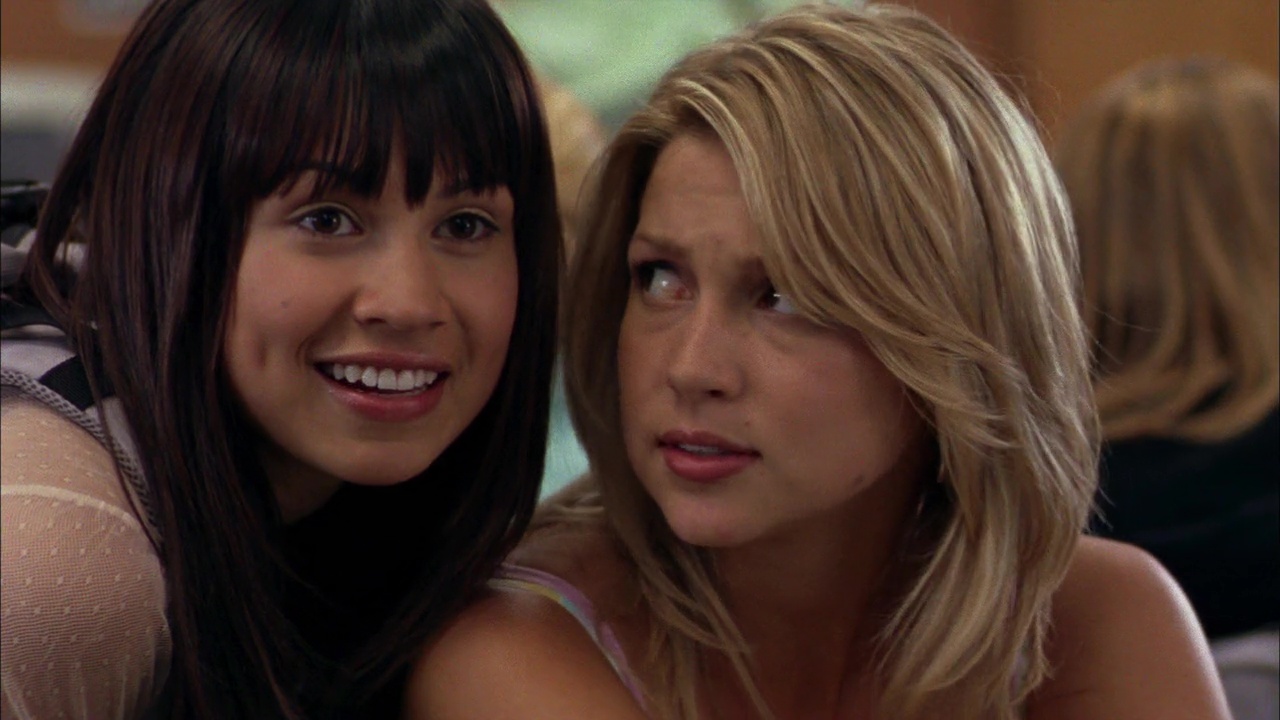 Degrassi6x0100900.jpg