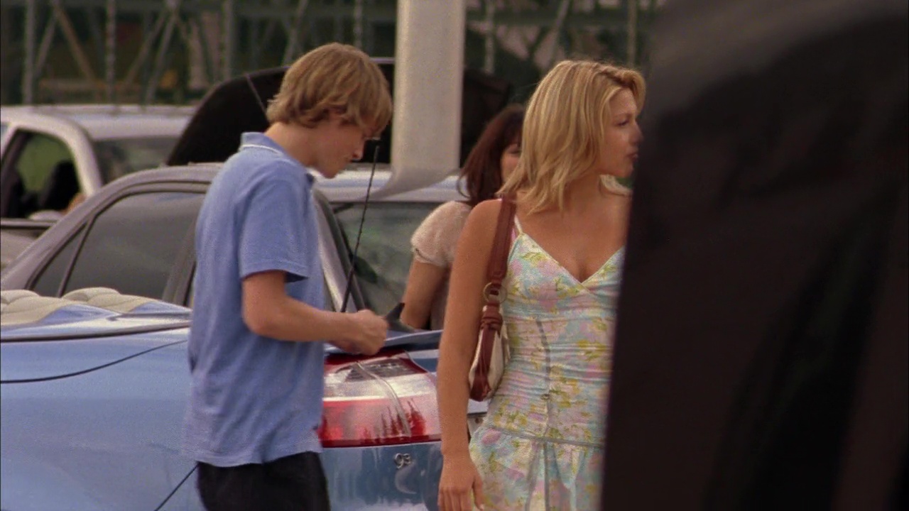 Degrassi6x0101128.jpg
