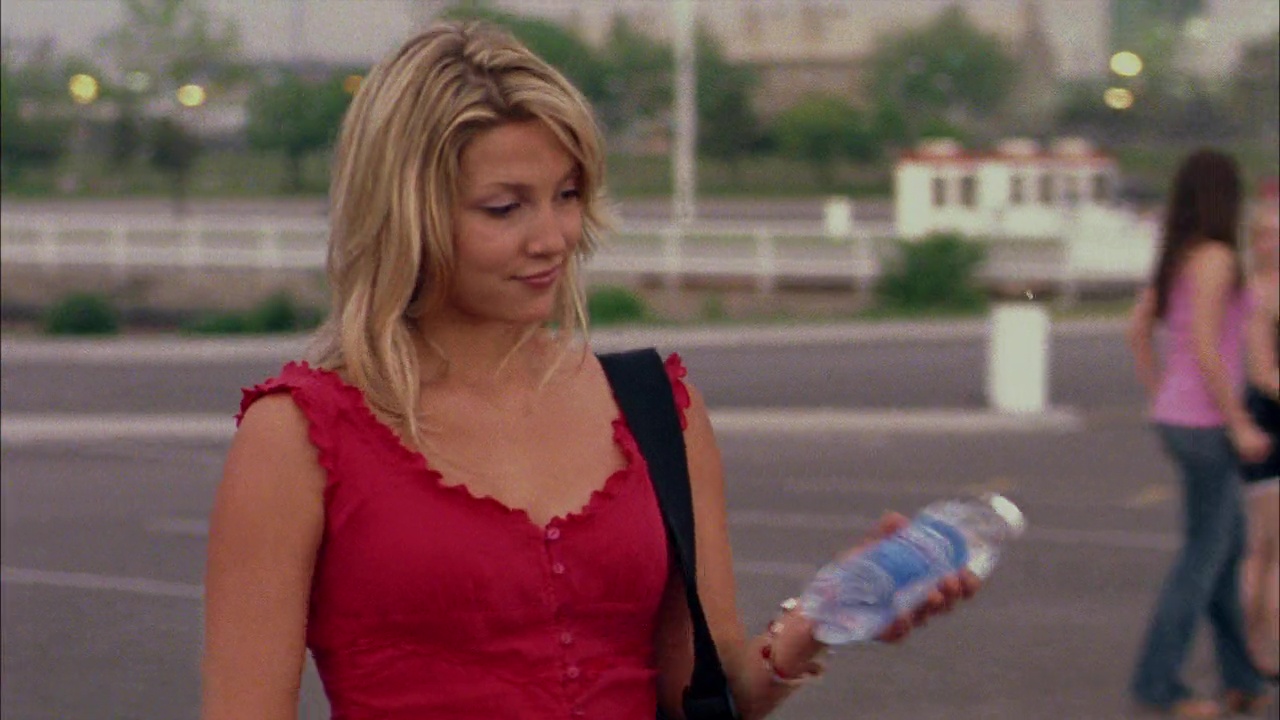 Degrassi6x0101800.jpg