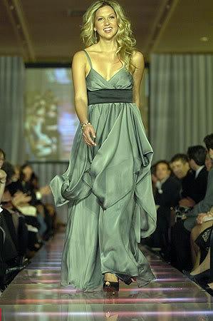 215094_4~0.jpg
