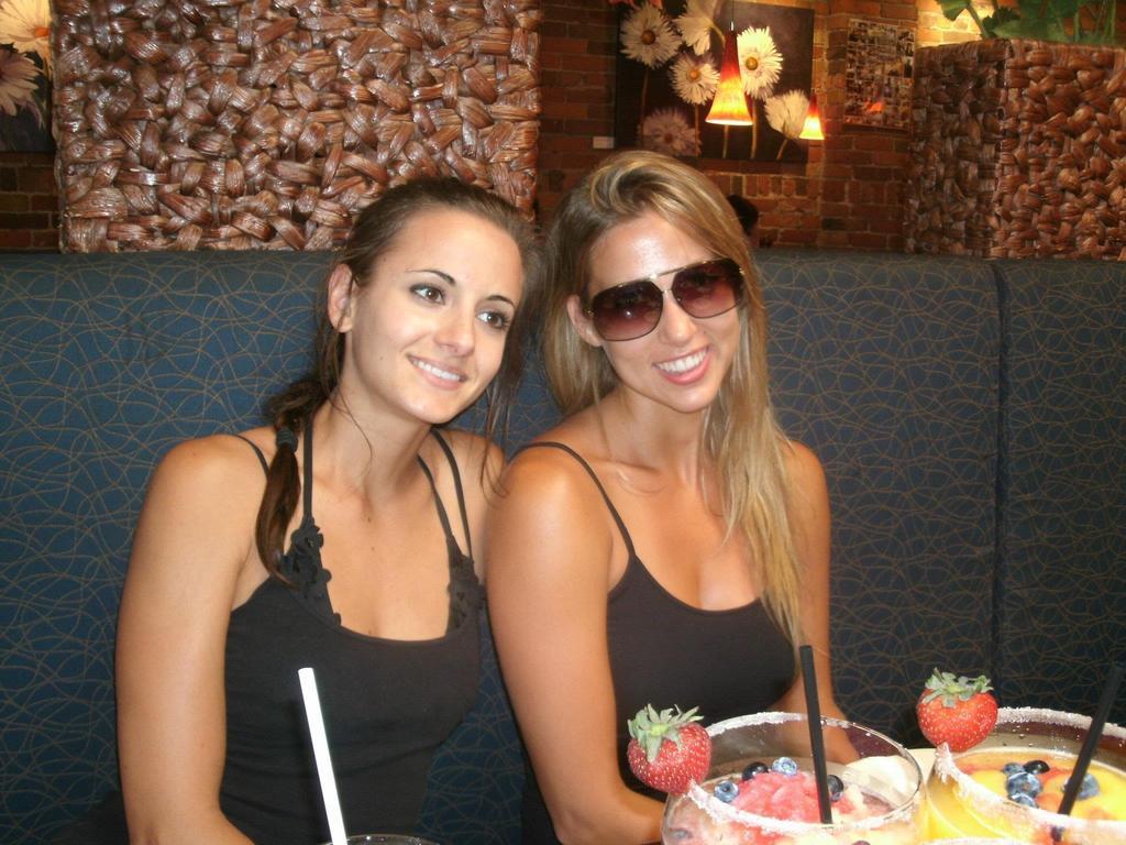 469359_10151286963117977_1151856905_o_zpssxofbtp9.jpg