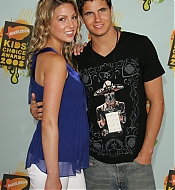 Filename=71016d930273244.jpg
Filesize=2663KiB
Dimensions=2000x3000
Date added=Jul 27, 2018 71016d930273244.jpg