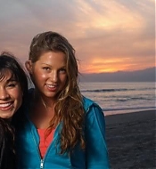 Filename=7926_1126169166534_1596316469_30370.jpg
Filesize=23KiB
Dimensions=604x402
Date added=Sep 27, 2018 7926_1126169166534_1596316469_30370.jpg